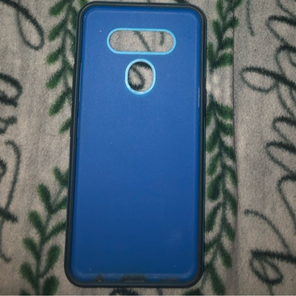 Blue cell phone case